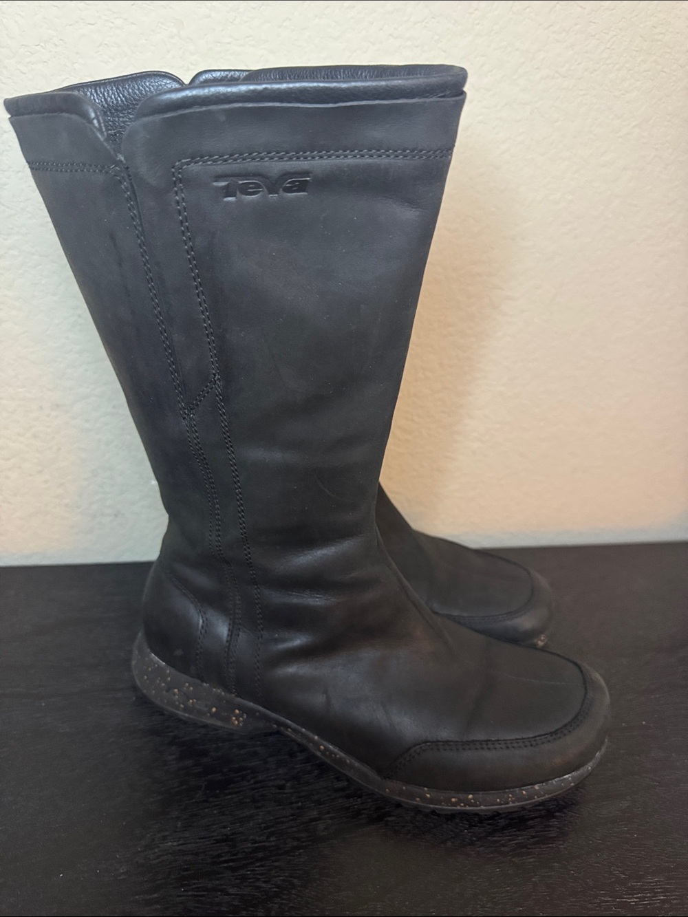 Teva Women's Capistrano Black Leather Tall Boots Size 9
